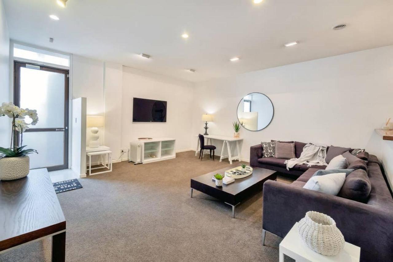 Spacious 2Br Near Westfield Newmarket Auckland Exterior photo